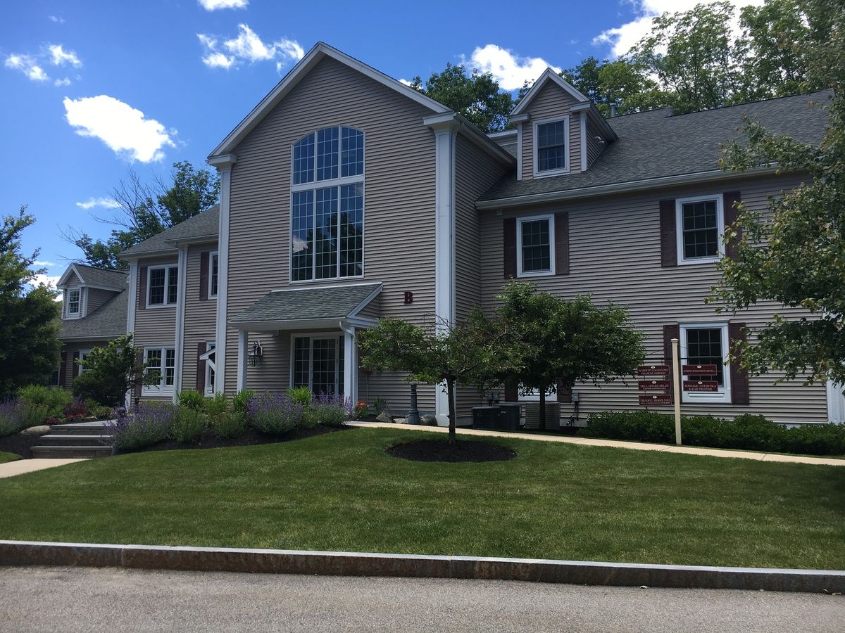 Professional Offices - General - Medical - Dental - Exeter: 18 Hampton Rd, Exeter, NH 03833